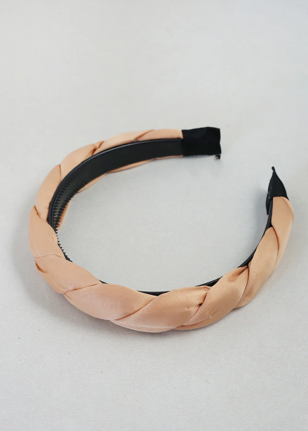 Elegant Twisted Headband - Mrs Treak