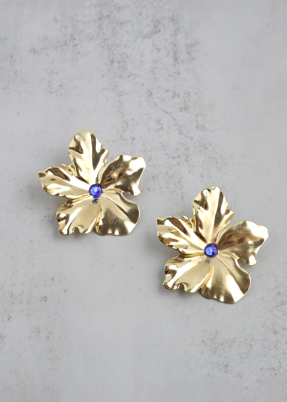 Gold Cayena Flower Clip-On Earrings - Mrs Treak