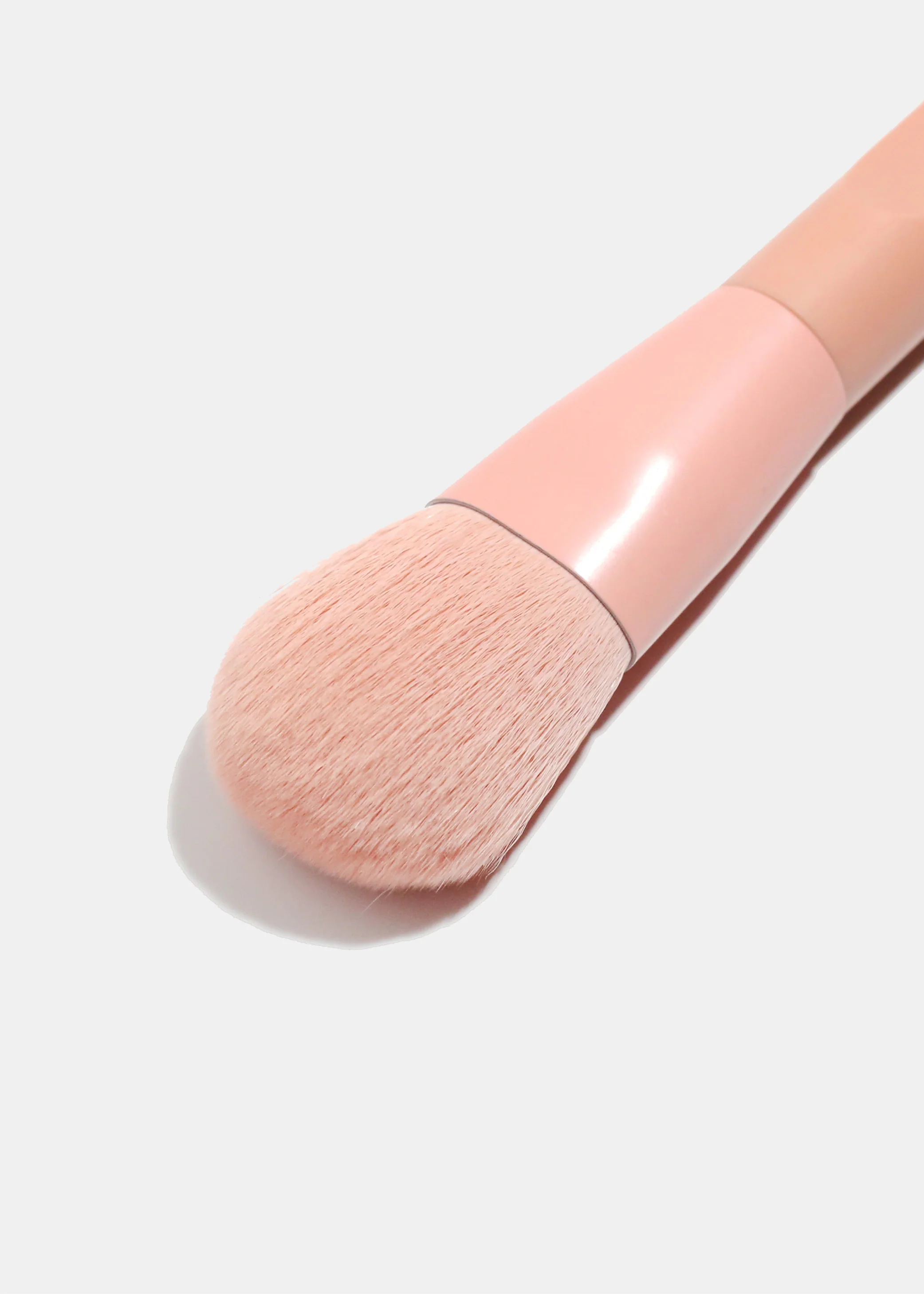 AOA Matte Rose Single Brush �C F13 Blush Brush - Mrs Treak