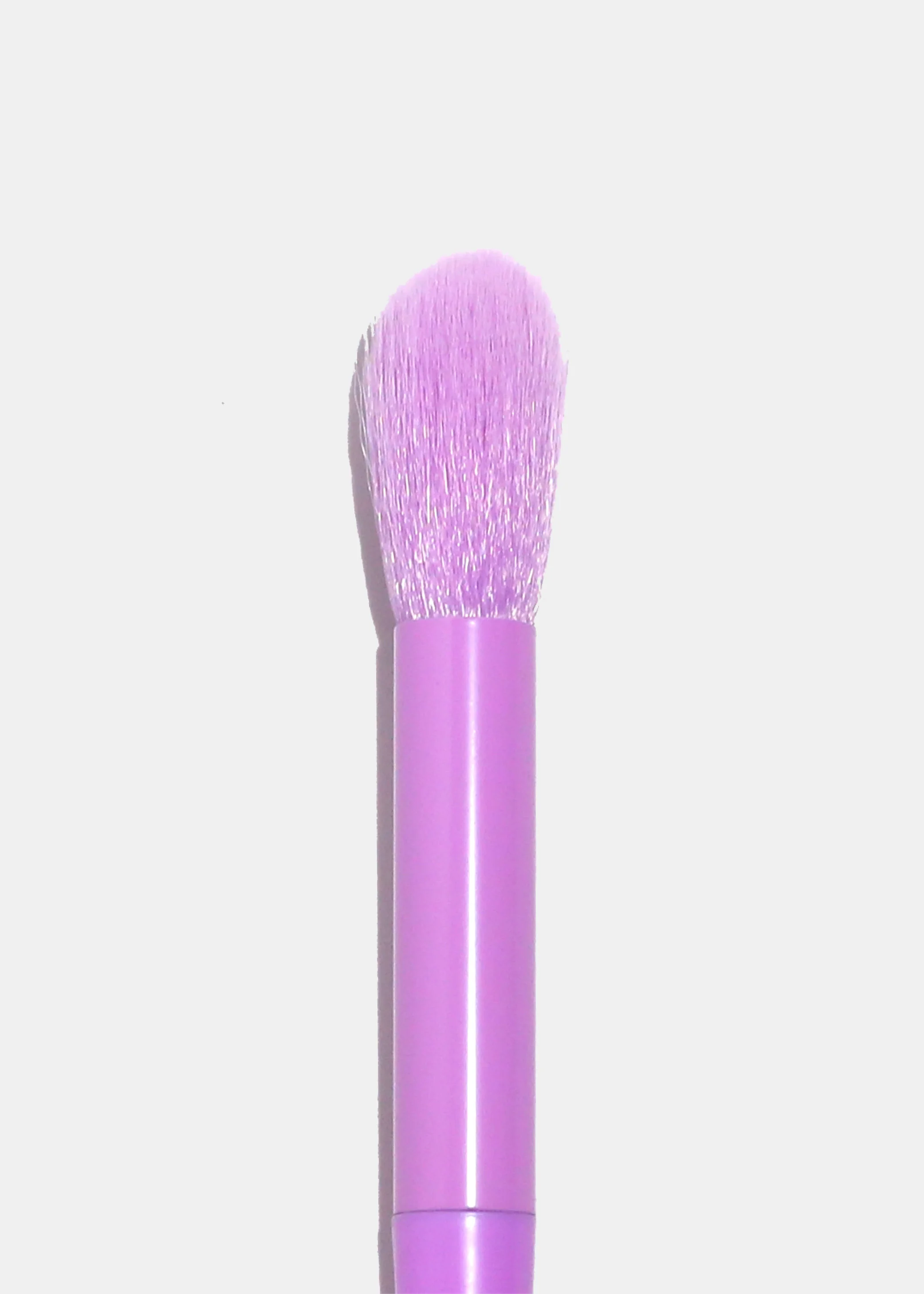AOA Rainbow Single Brush �C F37 Kabuki Setting or Blush Brush - Mrs Treak