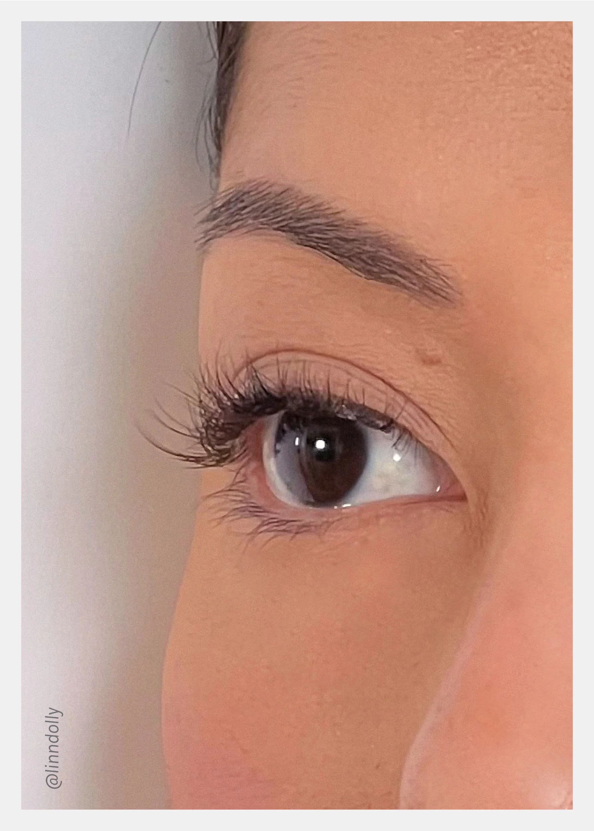 Nearly Naked Lashes �C Charismatic - Mrs Treak