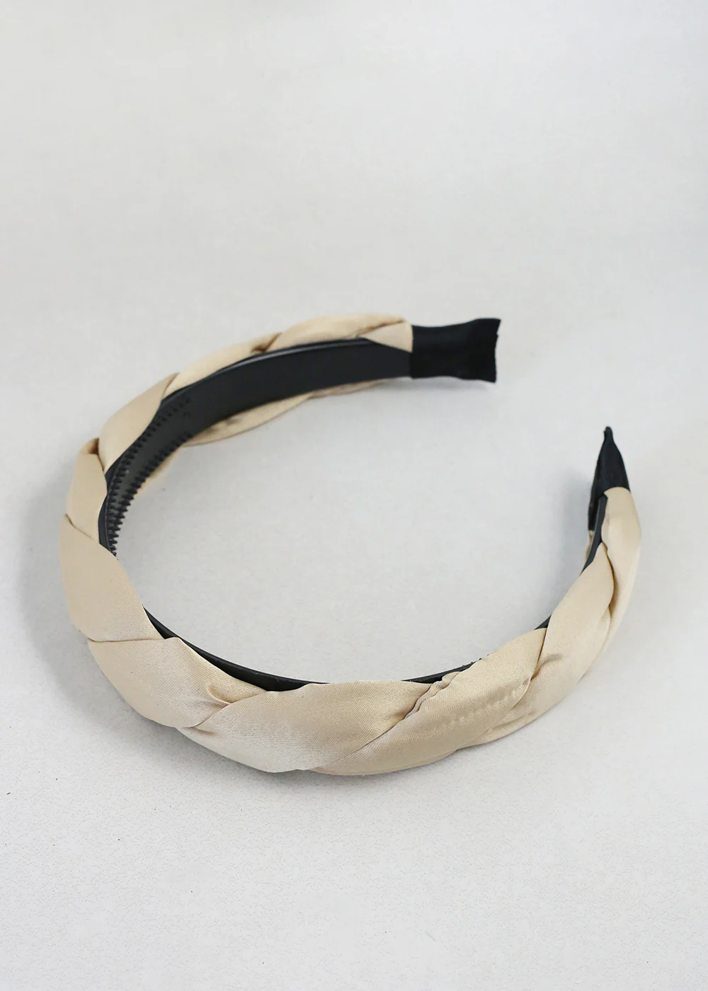 Elegant Twisted Headband - Mrs Treak