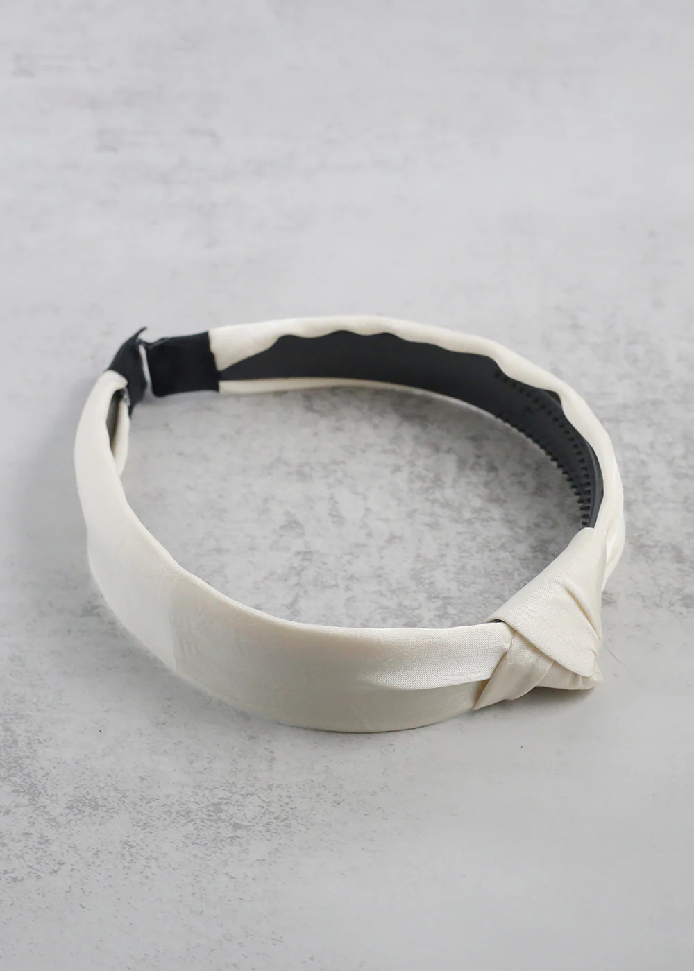 Chic Satin Knotted Headband - Mrs Treak
