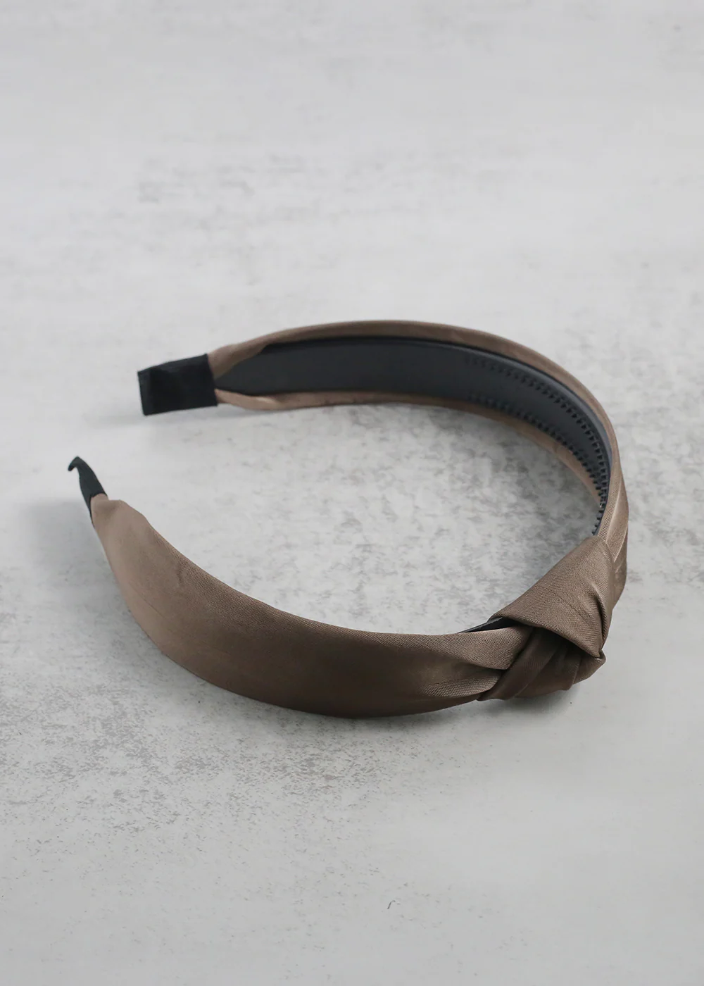 Chic Satin Knotted Headband - Mrs Treak