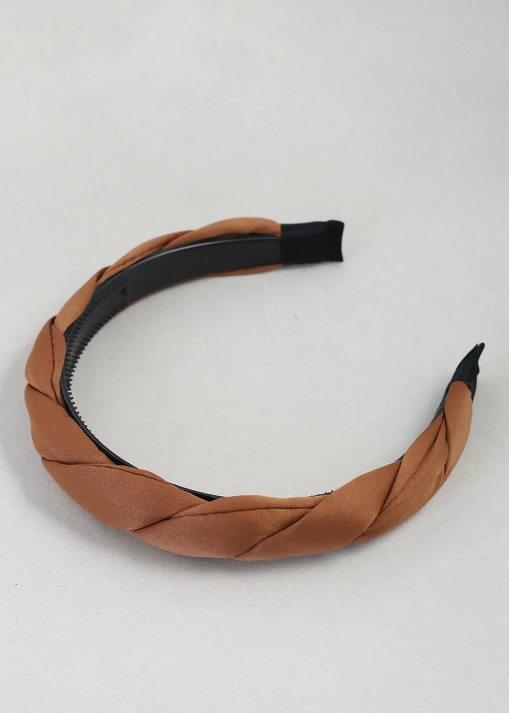 Elegant Twisted Headband - Mrs Treak