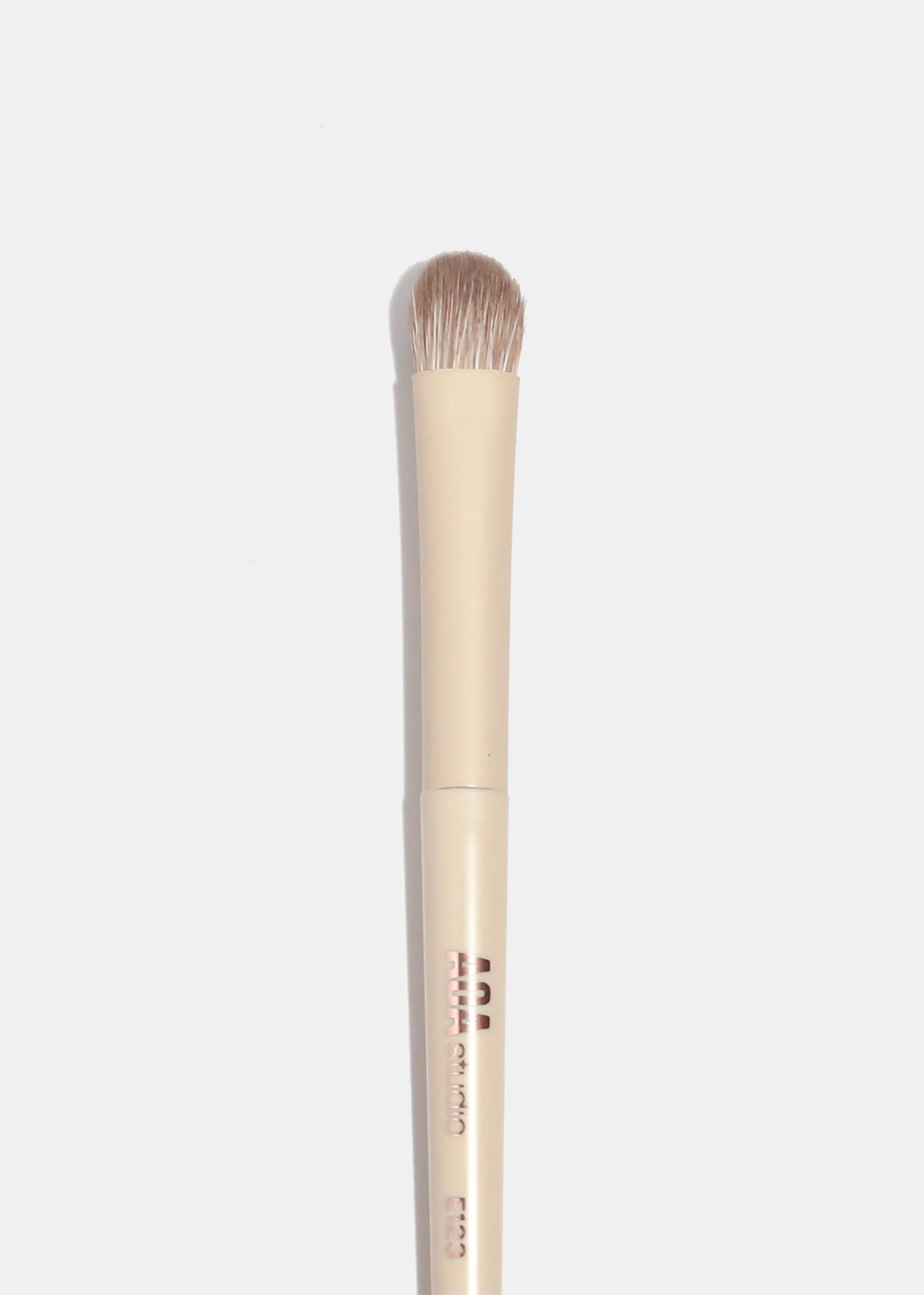 AOA Hero Single Brush �C E123 Eyeliner Blending Brush - Mrs Treak