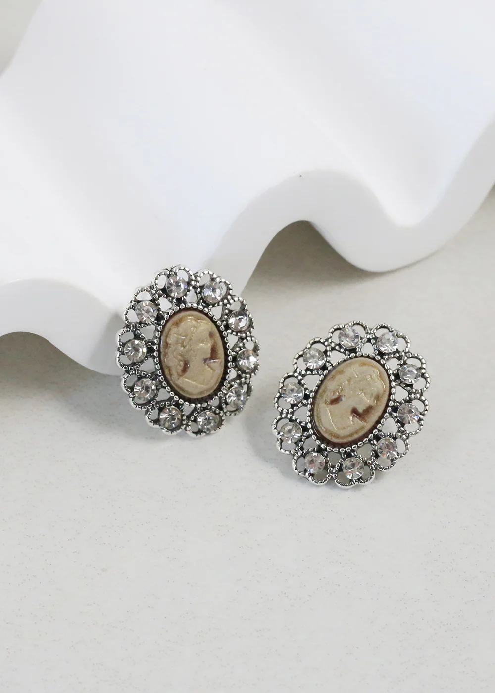 Vintage-Inspired Cameo Earrings - Mrs Treak