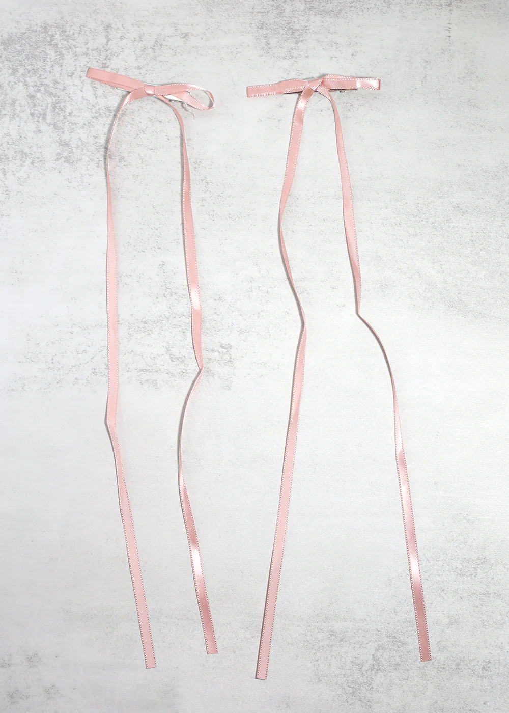 2 PC Long Thin Bow Hairclips - Mrs Treak