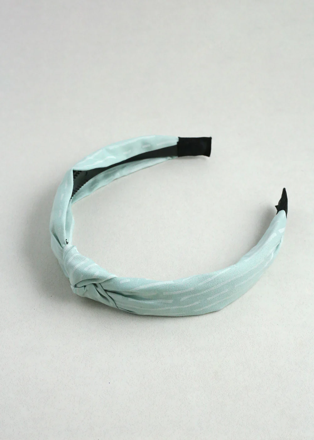 Chic Knotted Headband - Mrs Treak