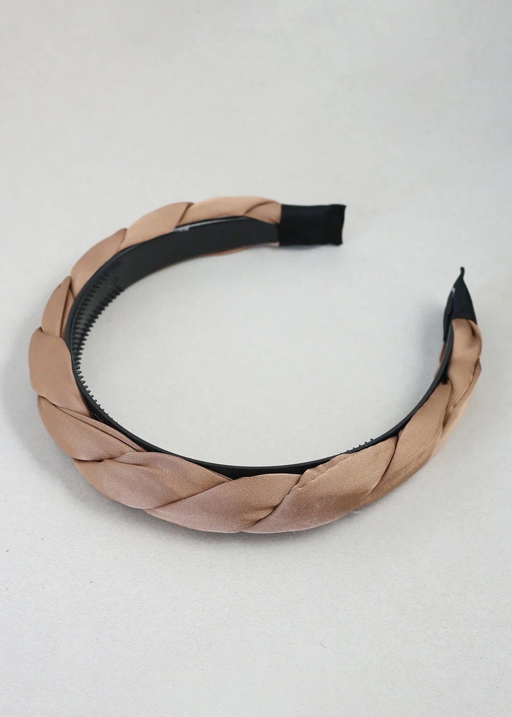 Elegant Twisted Headband - Mrs Treak