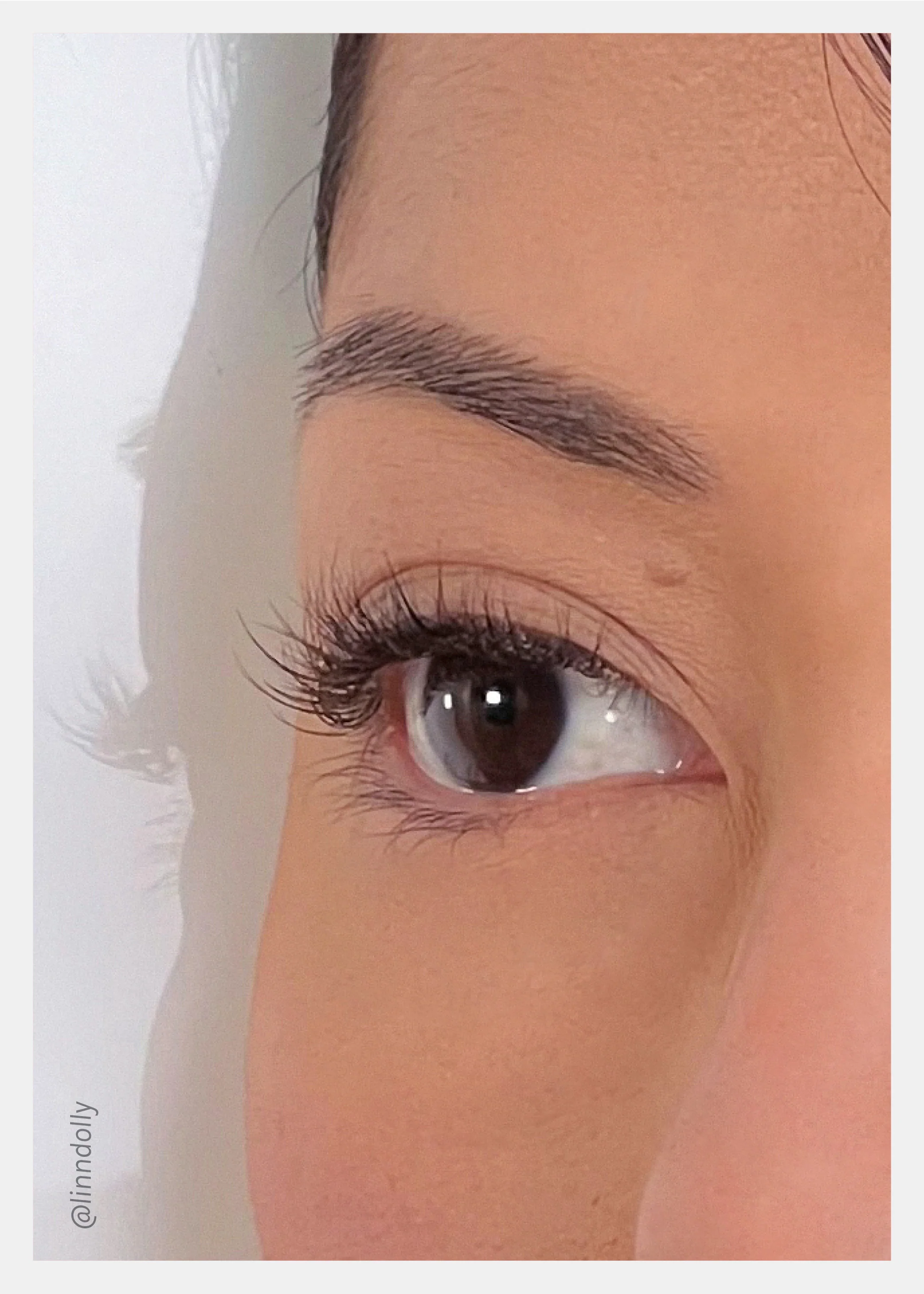 Nearly Naked Lashes �C Elegant - Mrs Treak