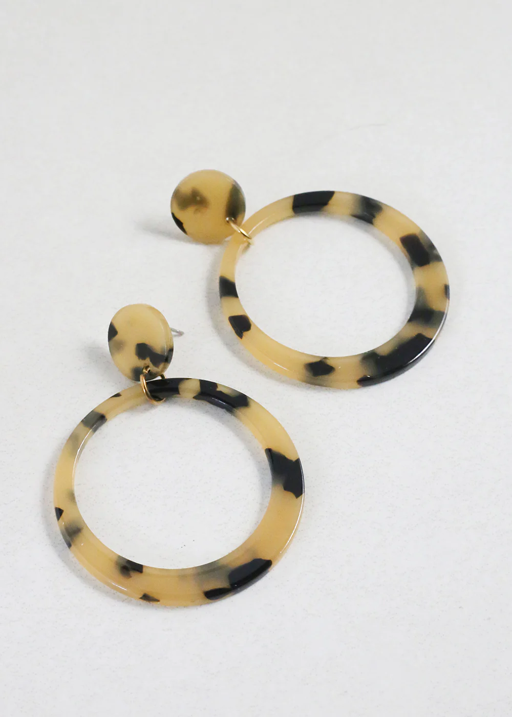 Trendy Marbled Resin Hoop Earrings - Mrs Treak