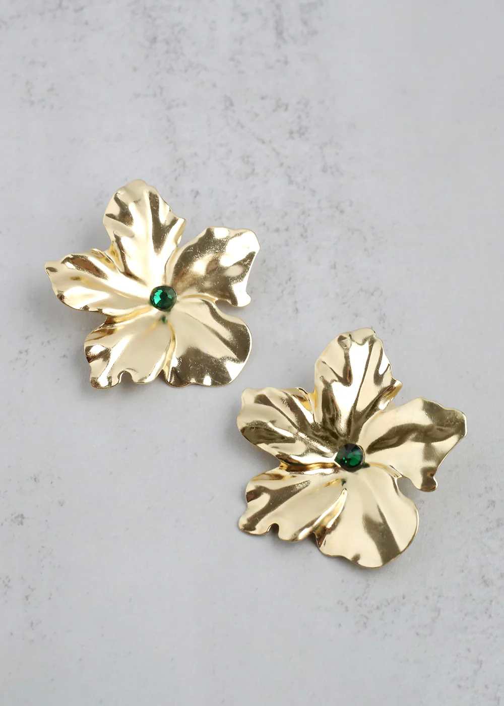Gold Cayena Flower Clip-On Earrings - Mrs Treak