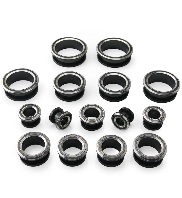Black & Silver Stainless Steel Screw Back Tunnels - Mrs Treak