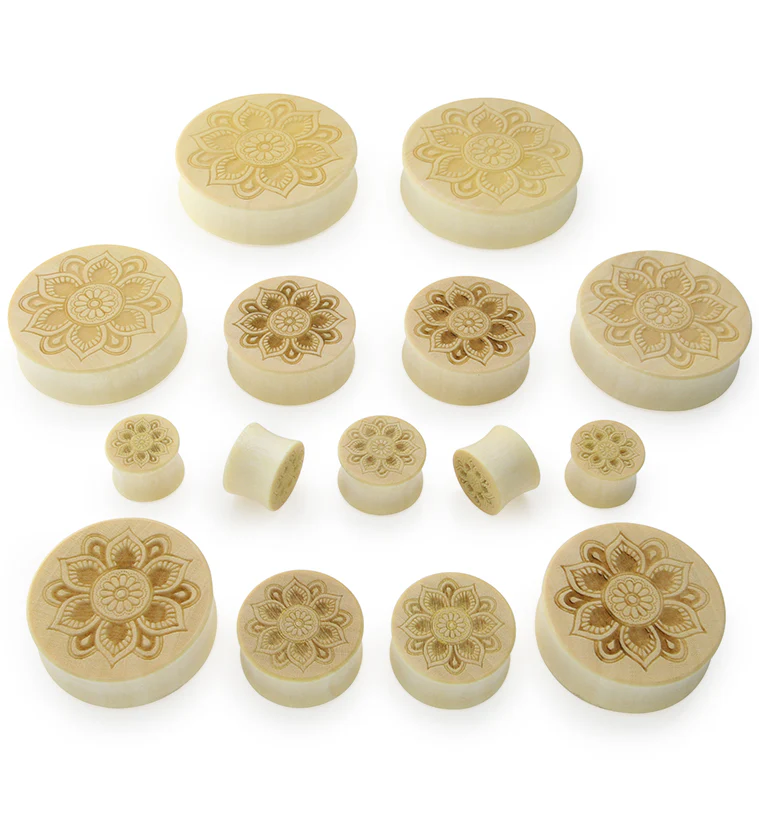 Engraved Mandala Flower Crocodile Wood Plugs - Mrs Treak