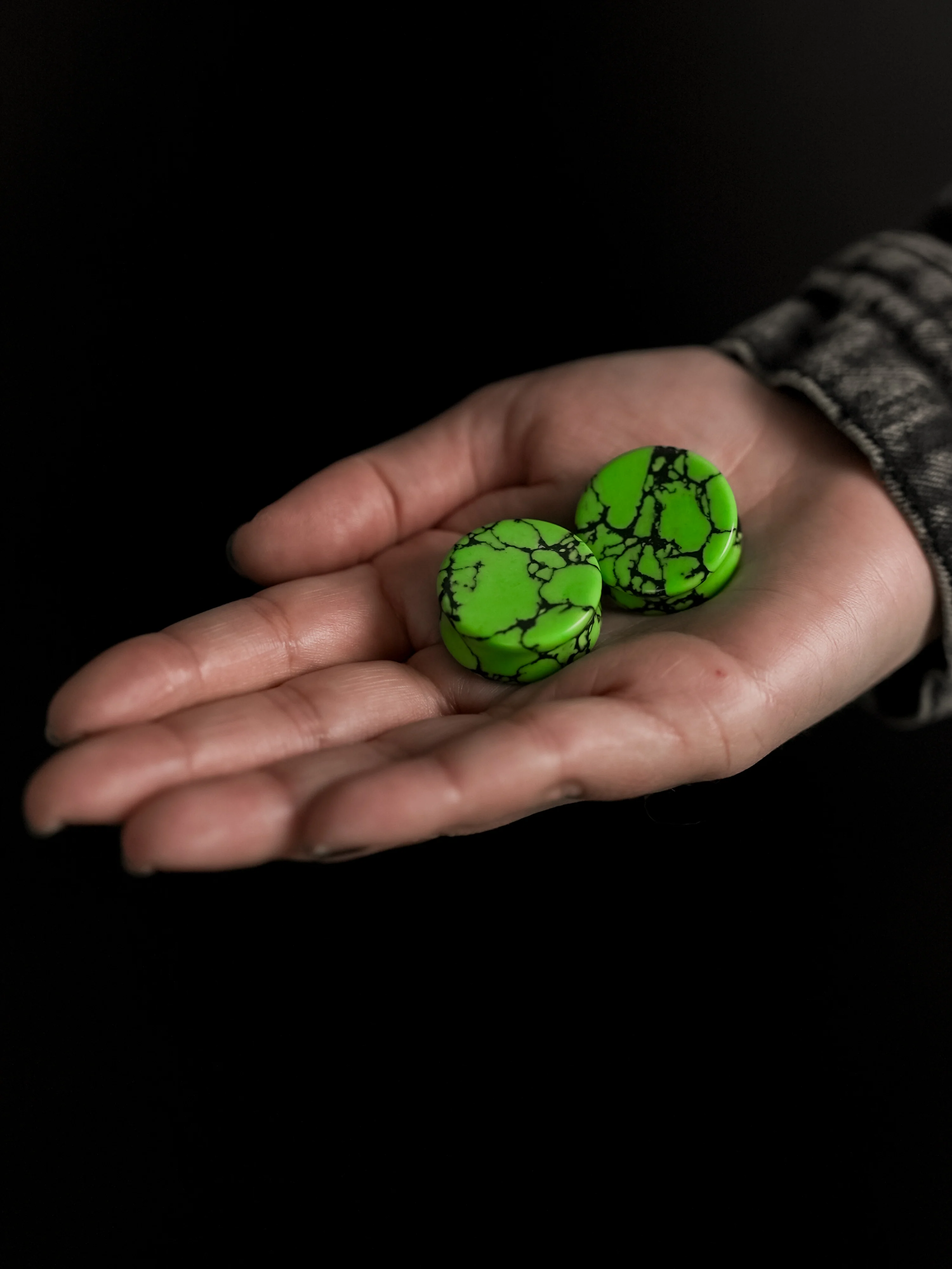 Green And Black Howlite Stone Plugs - Mrs Treak