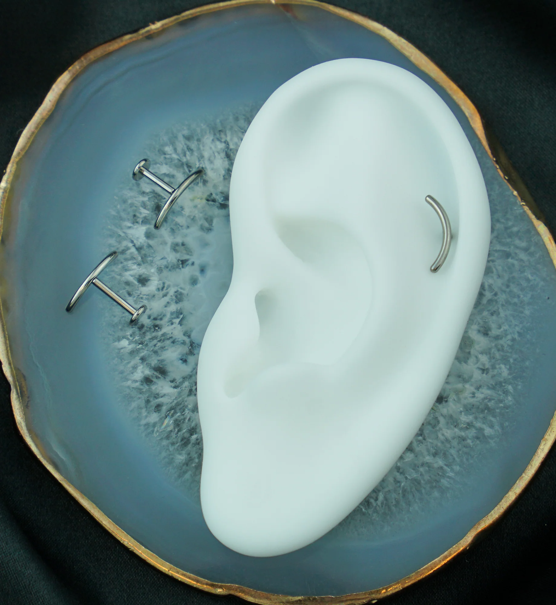 Curved Bar Titanium Internally Threaded Labret - Mrs Treak