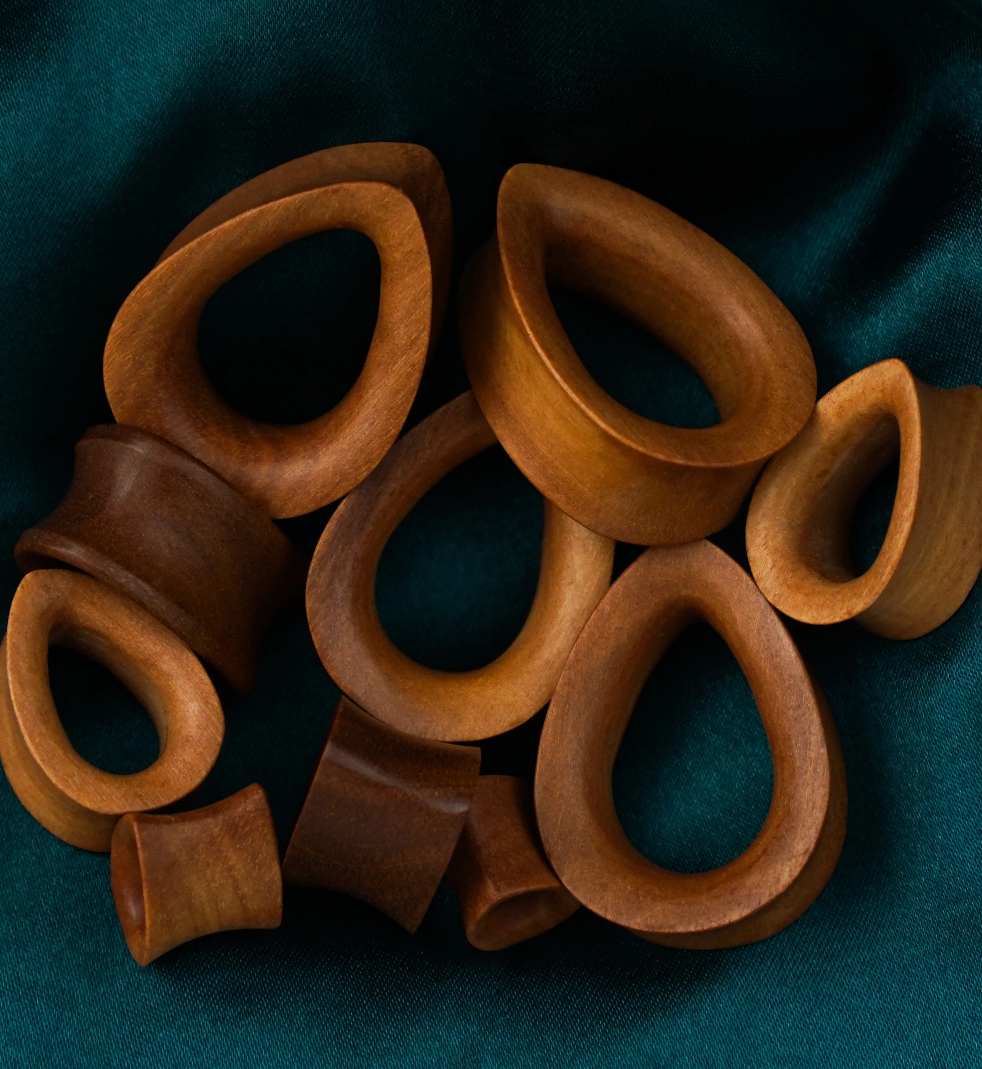 Saba Wood Teardrop Tunnels - Mrs Treak