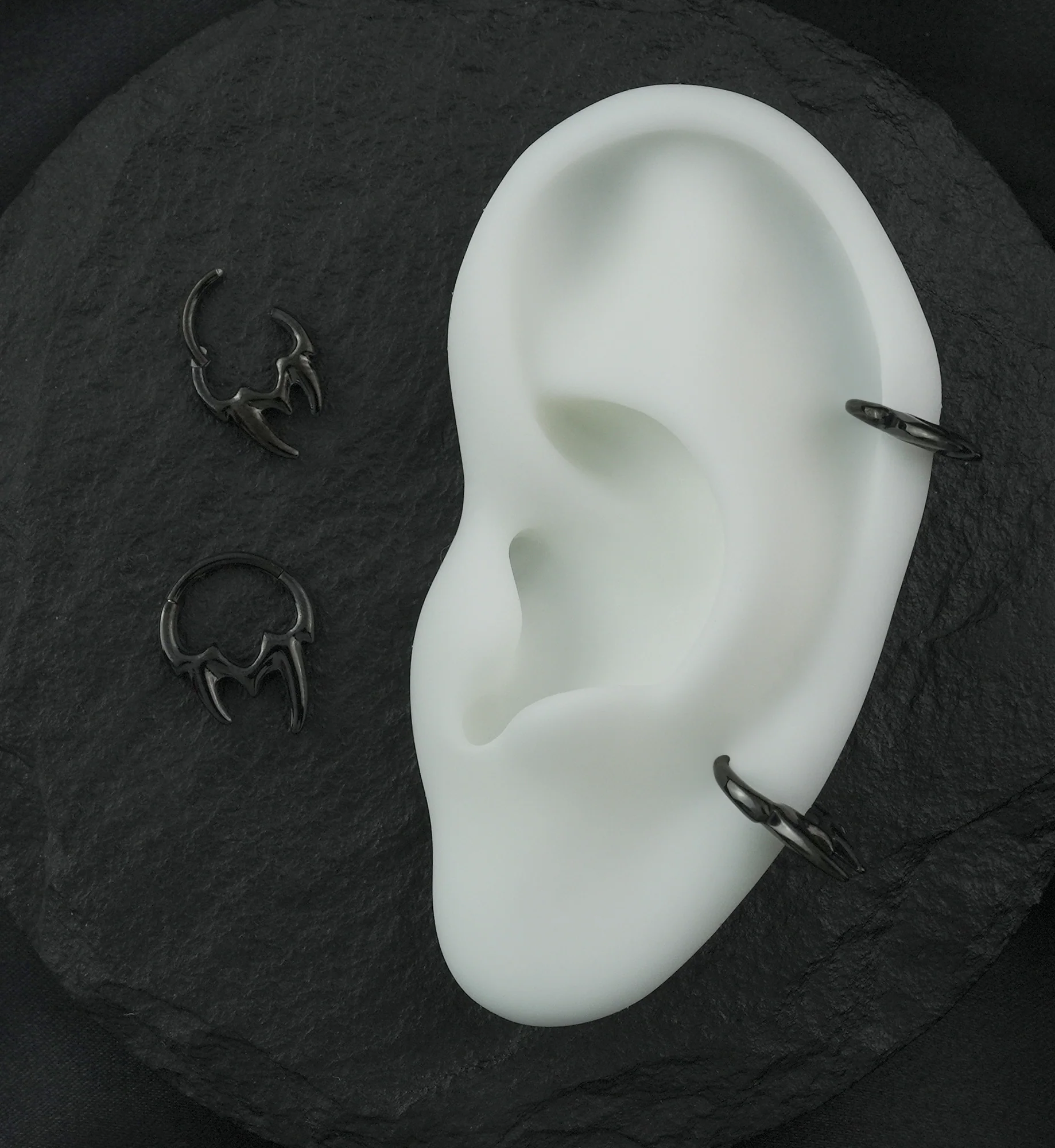 Black PVD Fangs Titanium Hinged Segment Ring - Mrs Treak