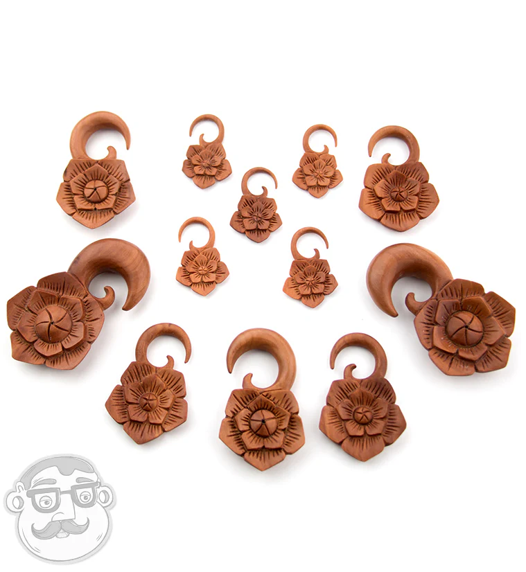 Saba Wooden Jasmine Flower Spiral Hangers - Mrs Treak