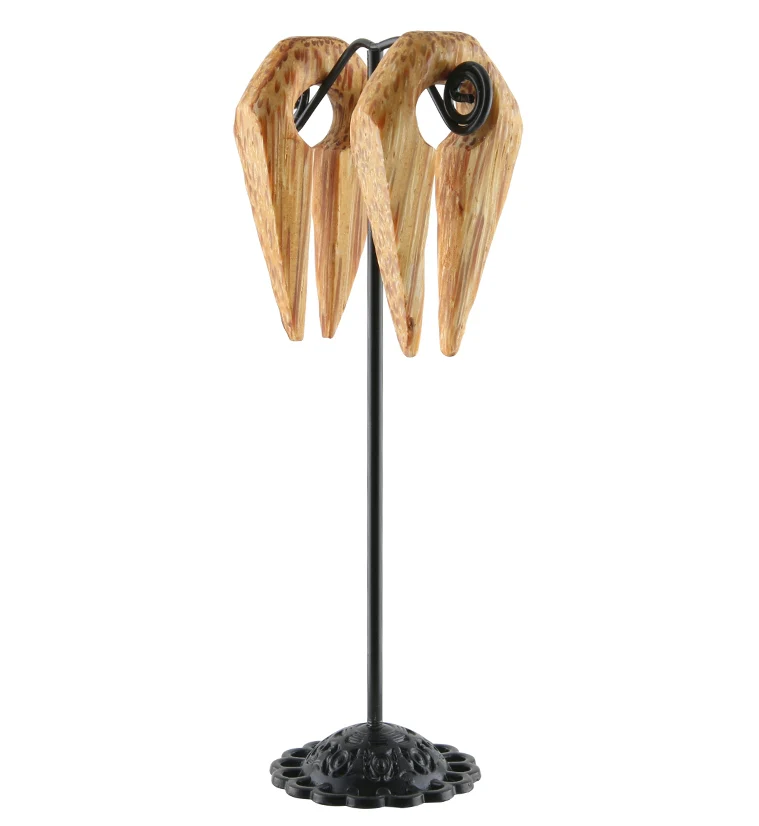 Plunge Coconut Wooden Hangers - Mrs Treak