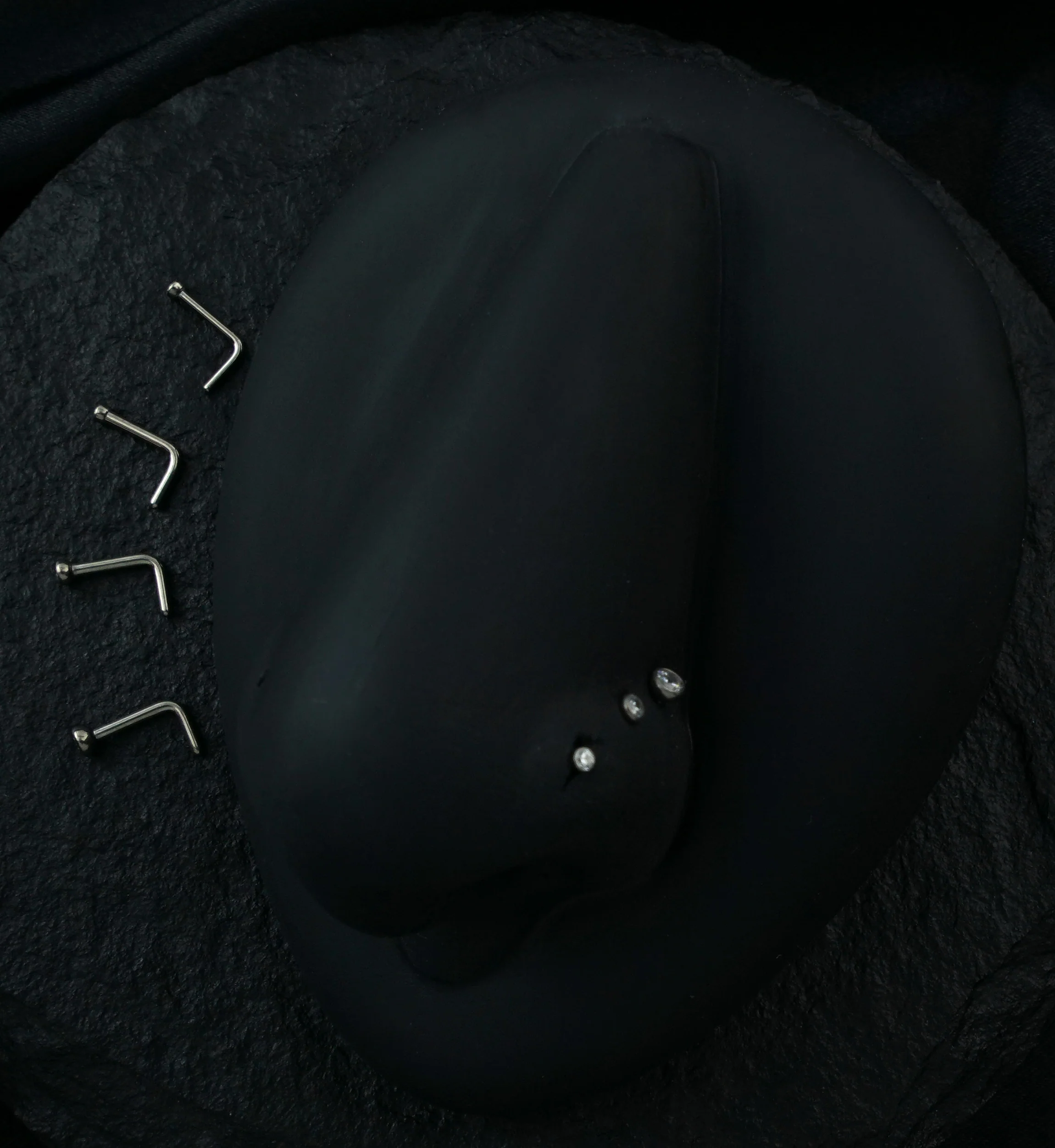 CZ Top L Bend Titanium Nose Ring - Mrs Treak