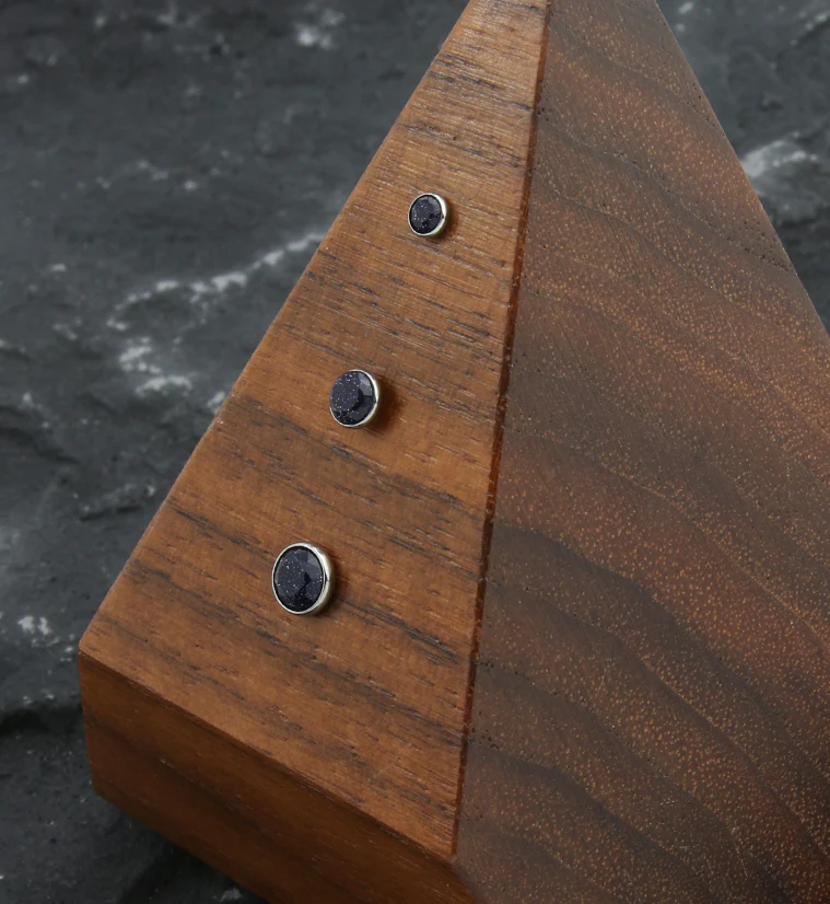 Faceted Blue Sandstone Titanium Threadless Top - Mrs Treak