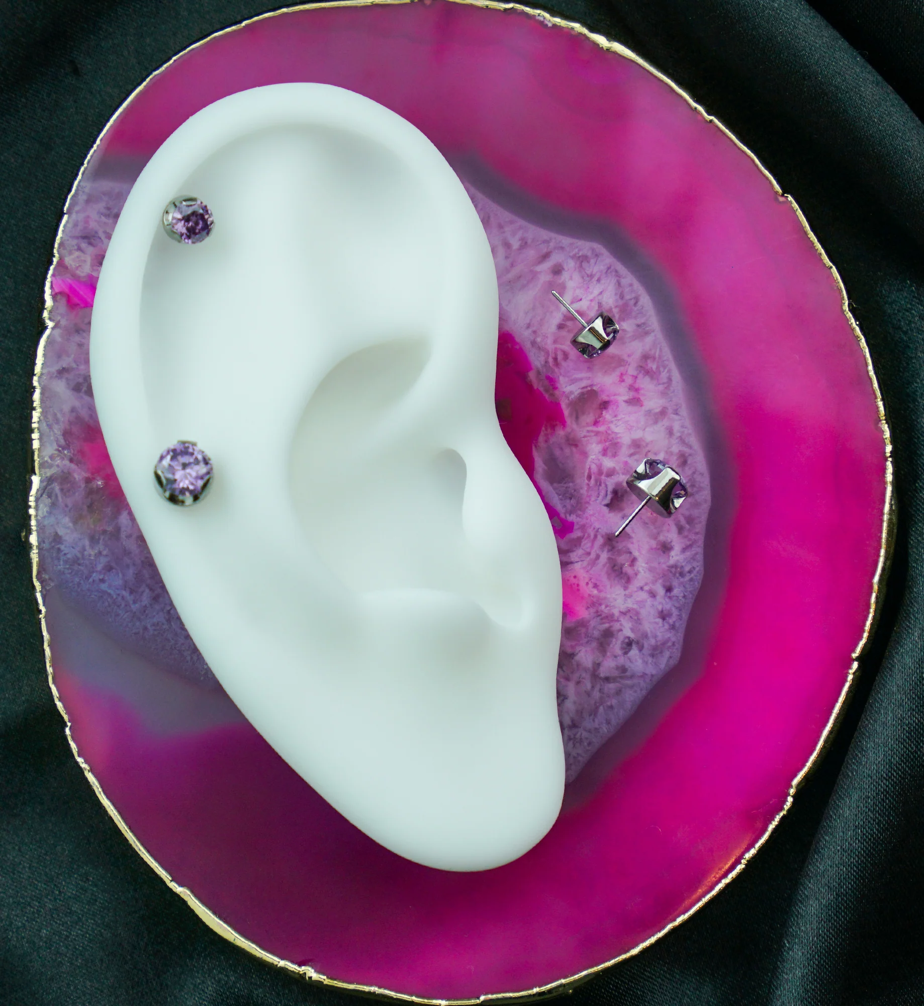 Amethyst Dome CZ Titanium Threadless Top - Mrs Treak