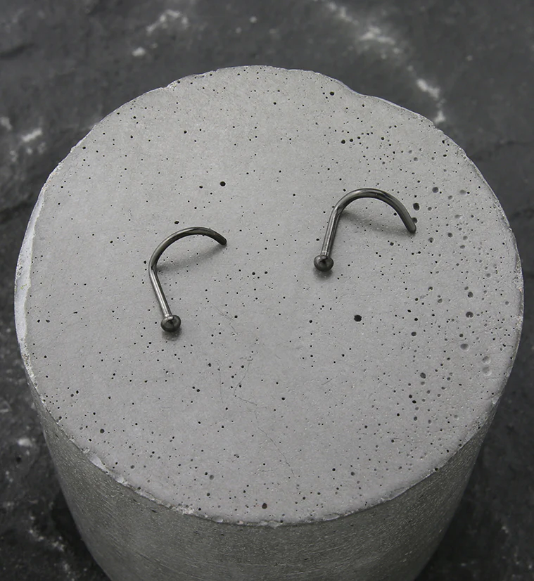 Black PVD Dome Titanium Nose Screw - Mrs Treak