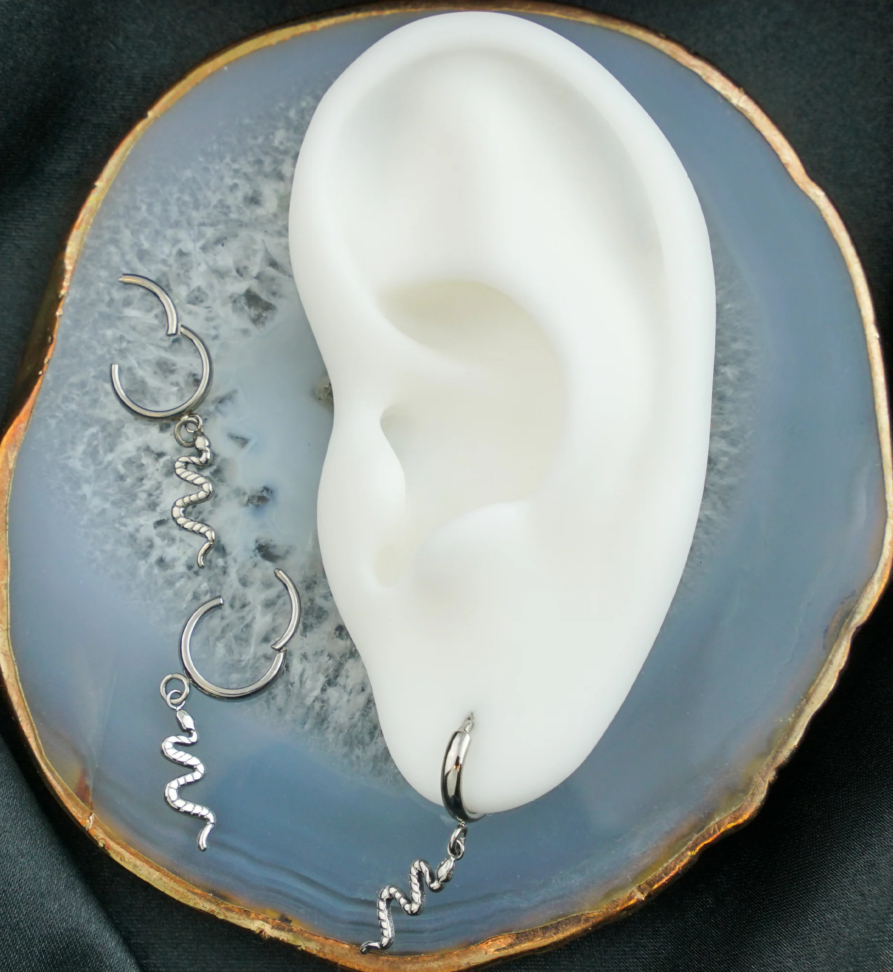 Dangle Snake Titanium Hinged Segment Ring - Mrs Treak