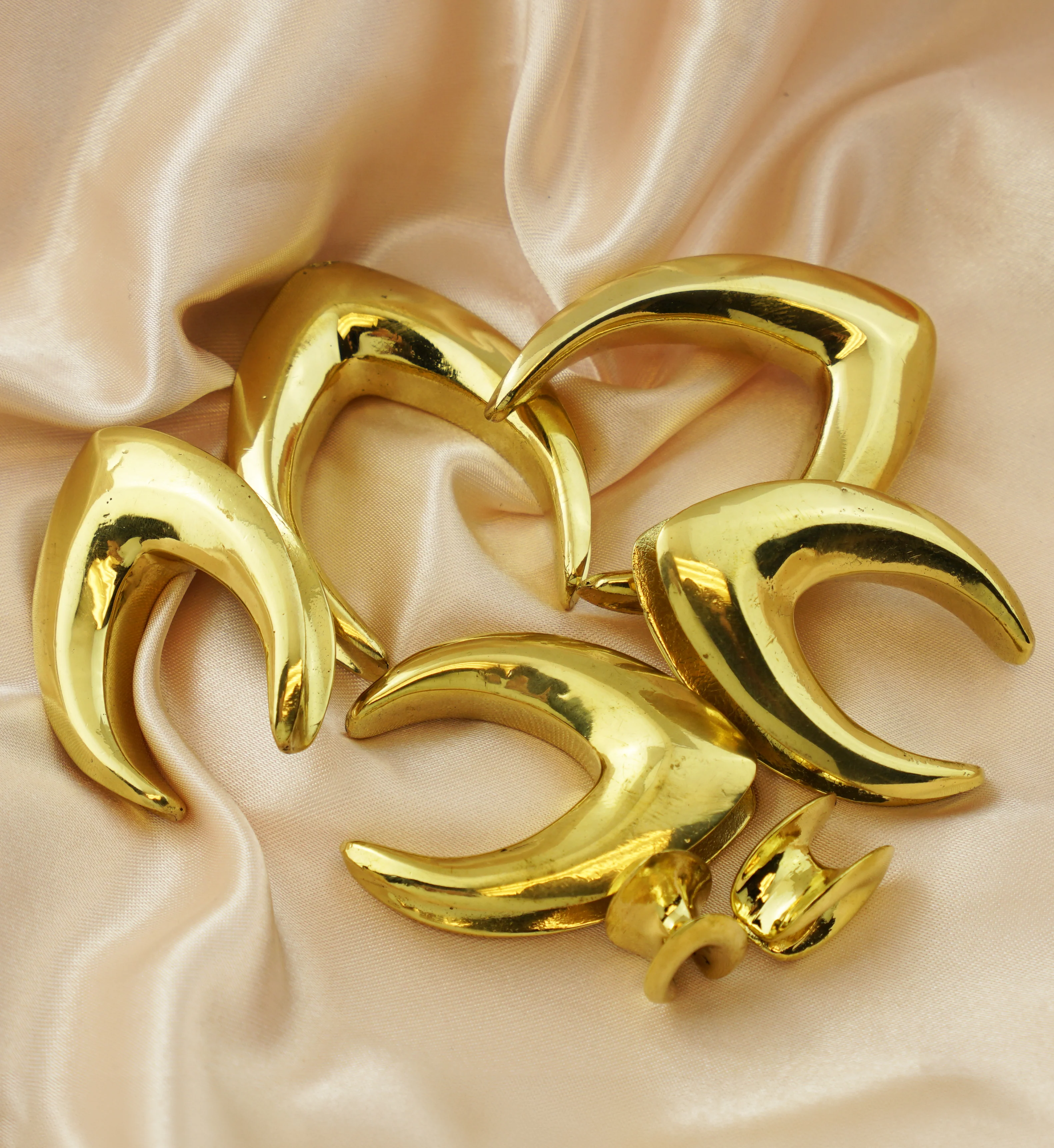 Veer Brass Saddles - Mrs Treak