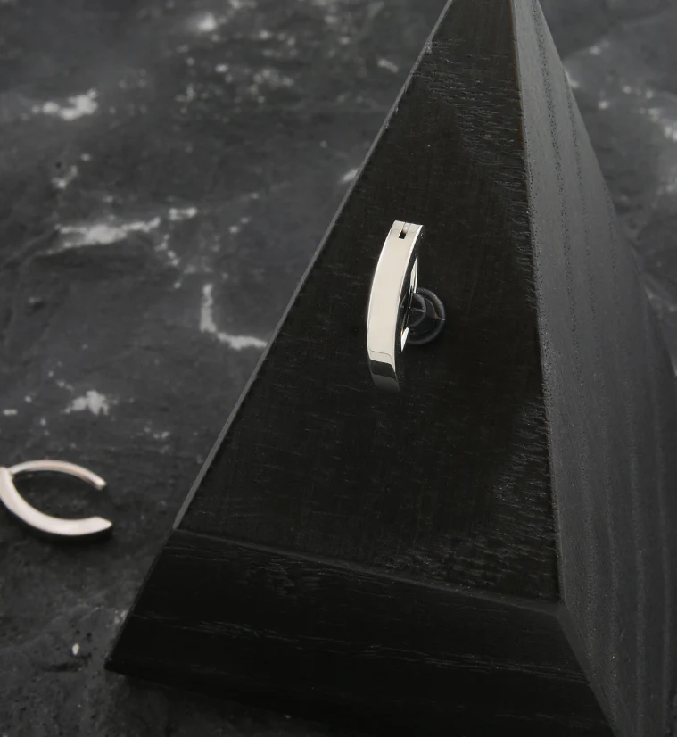 Bar Titanium Hinged Belly Button Ring - Mrs Treak