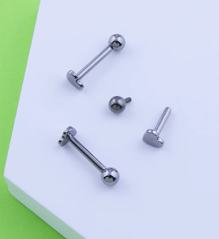 Ball Heart End Internally Threaded Titanium Labret - Mrs Treak