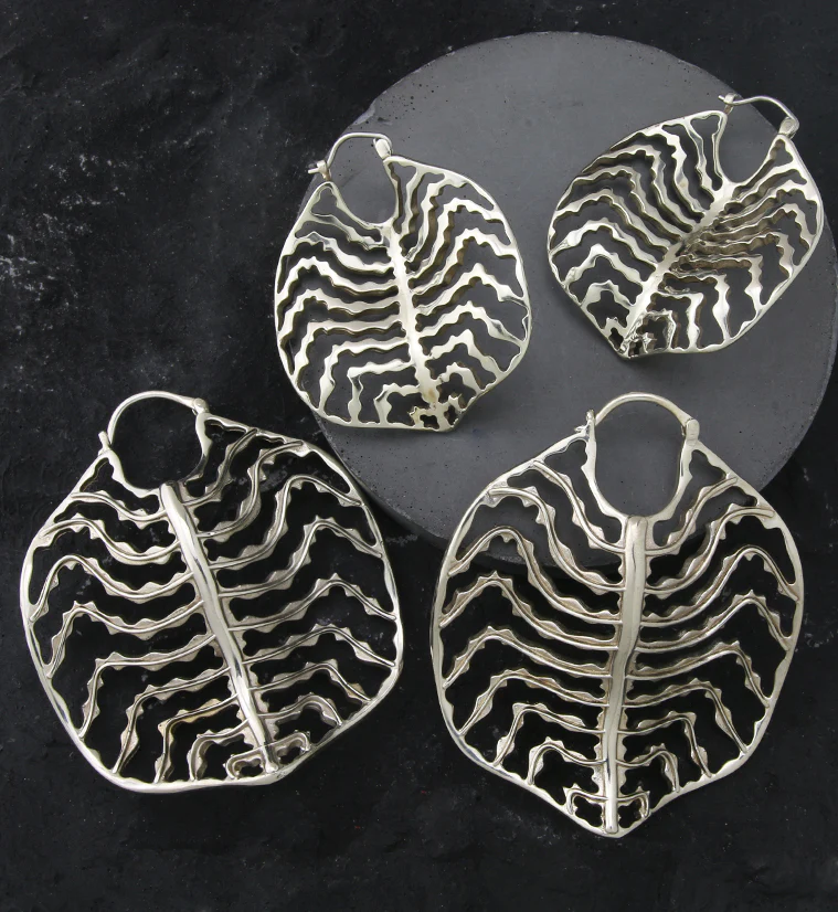 Emerald Ripple Peperomia Leaf White Brass Hangers / Earrings - Mrs Treak