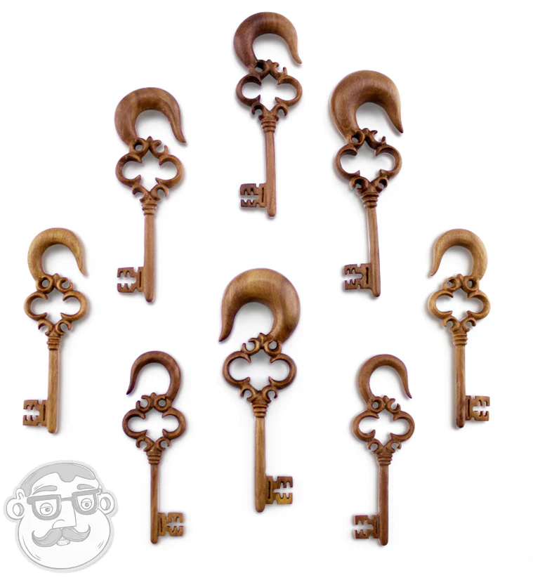 Antique Key Saba Wood Hangers - Mrs Treak