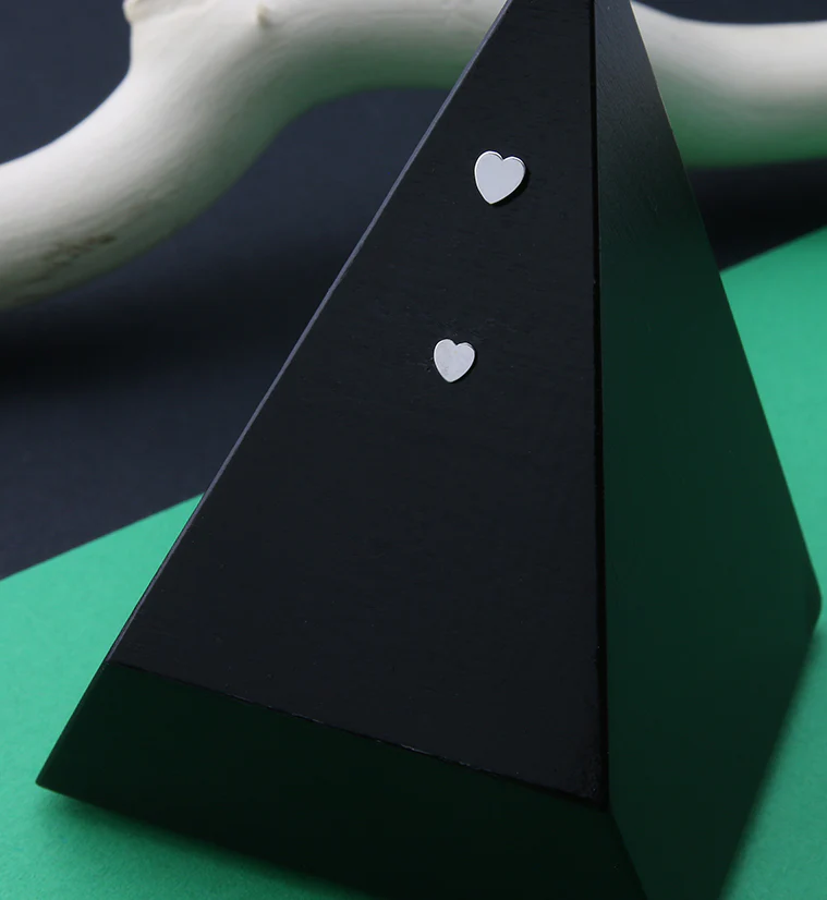 14kt All White Gold Heart Threadless Top - Mrs Treak