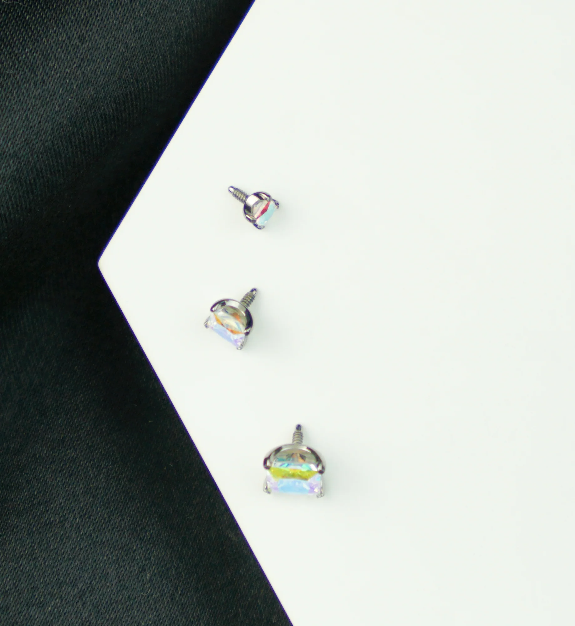 Princess Rainbow Aurora CZ Internally Threaded Titanium Top - Mrs Treak