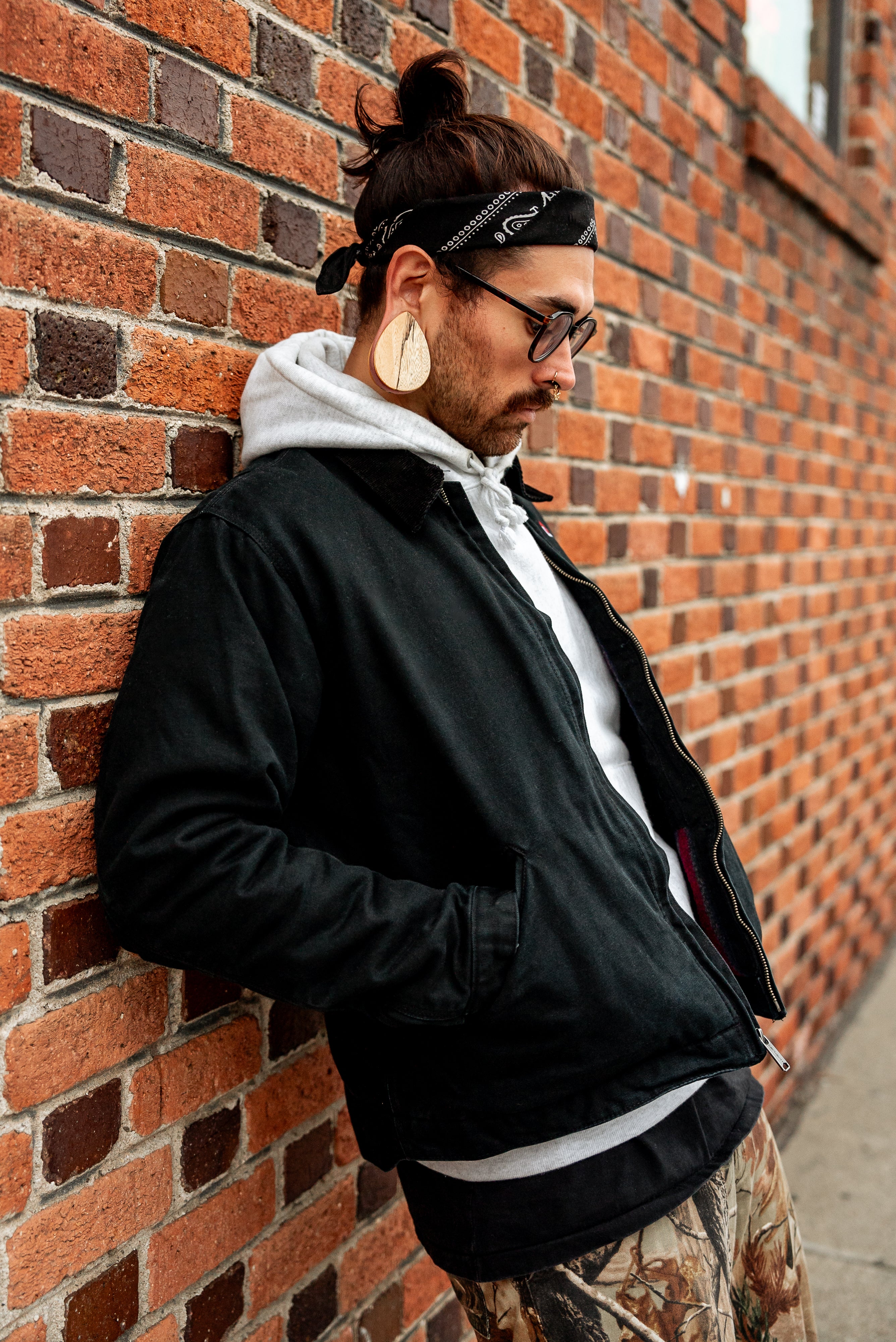 Tamarind Wood Teardrop Plugs - Mrs Treak