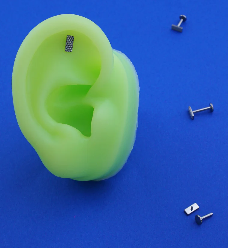 Beaded Rectangle Internally Threaded Titanium Labret - Mrs Treak