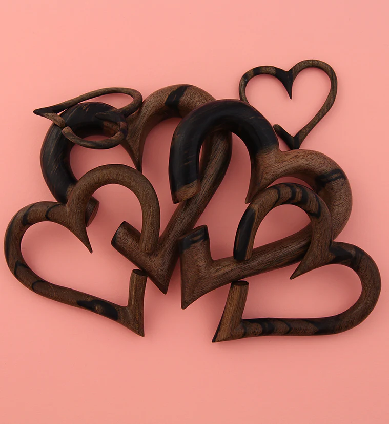 Wooden Heart Hanger Plugs - Mrs Treak