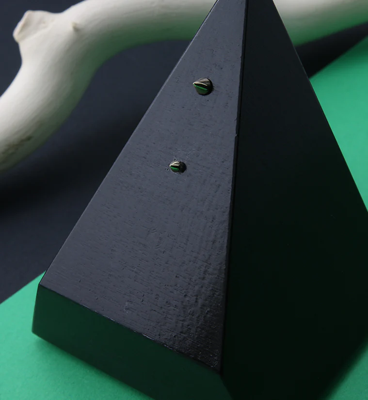 14kt All Gold Spike Threadless Top - Mrs Treak