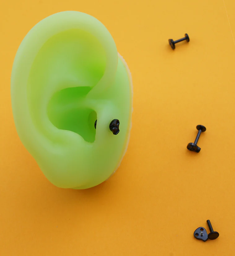 Black PVD Skull Face Internally Threaded Titanium Labret - Mrs Treak