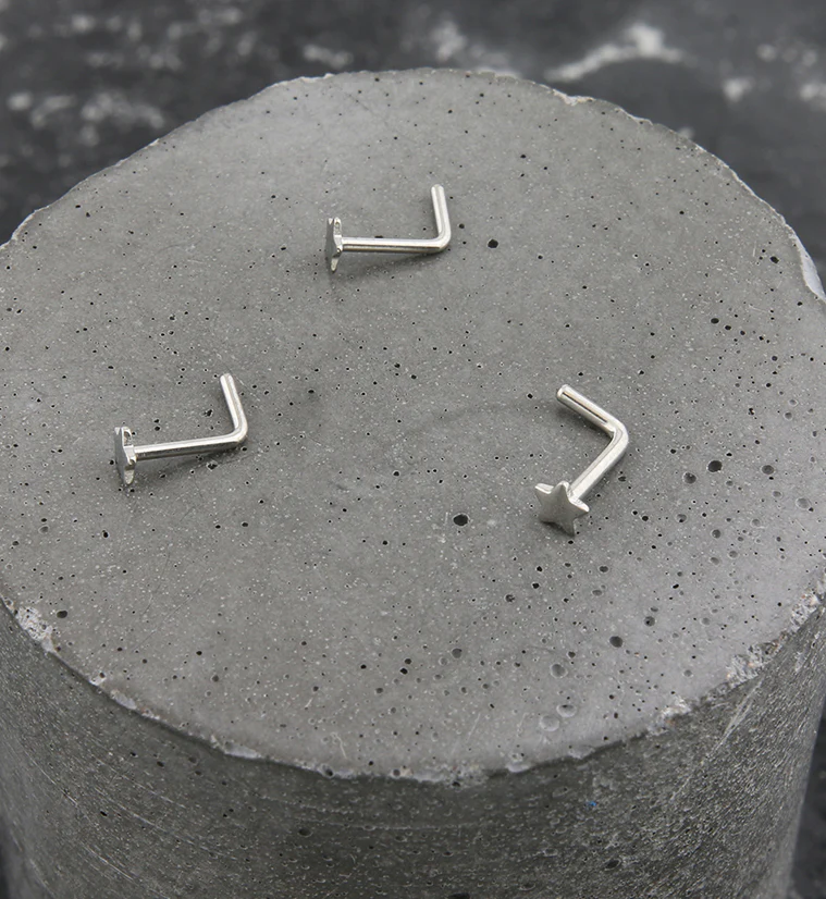 Star Top L Bend Titanium Nose Ring - Mrs Treak