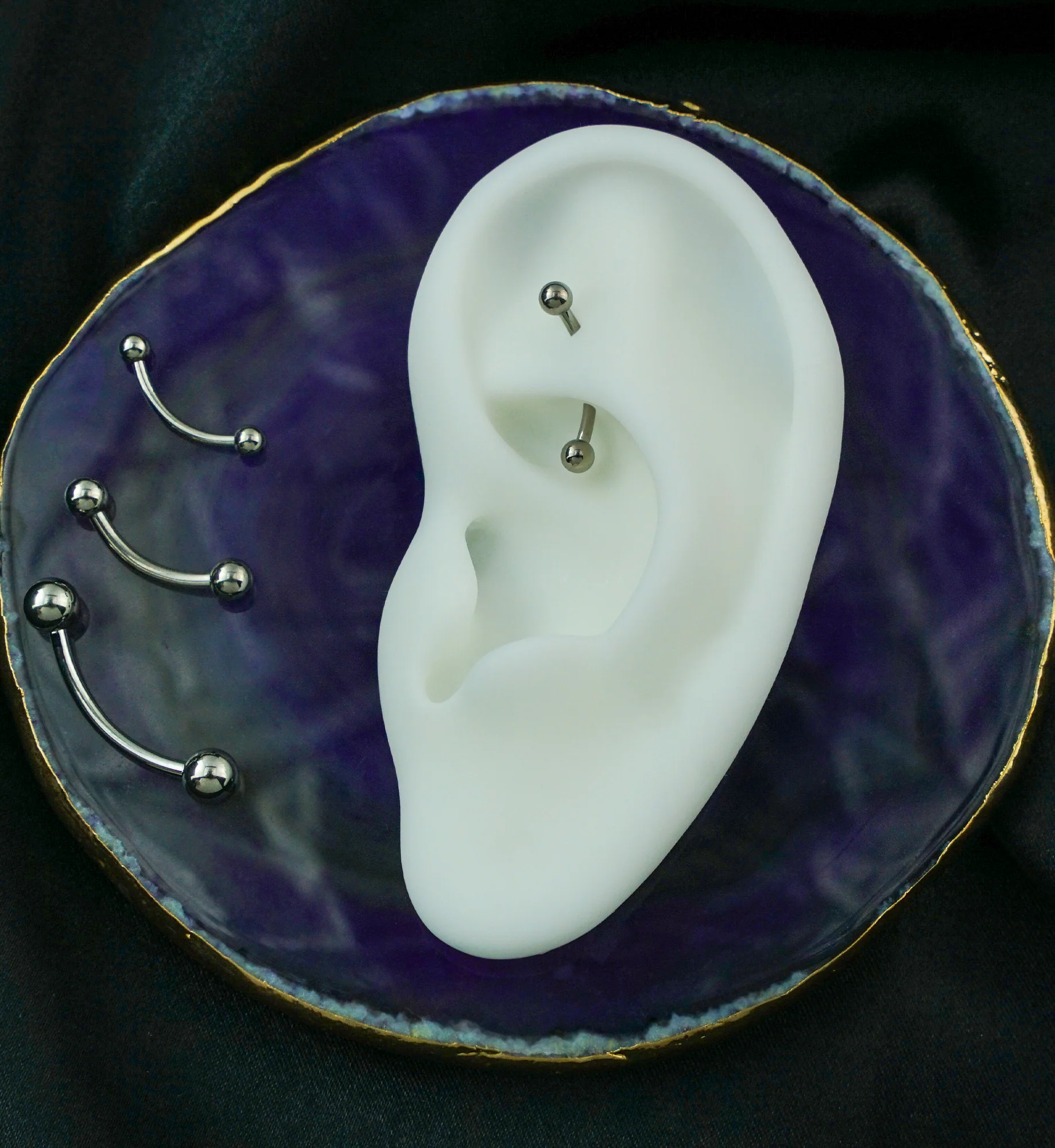 Titanium Curved Barbell - Mrs Treak