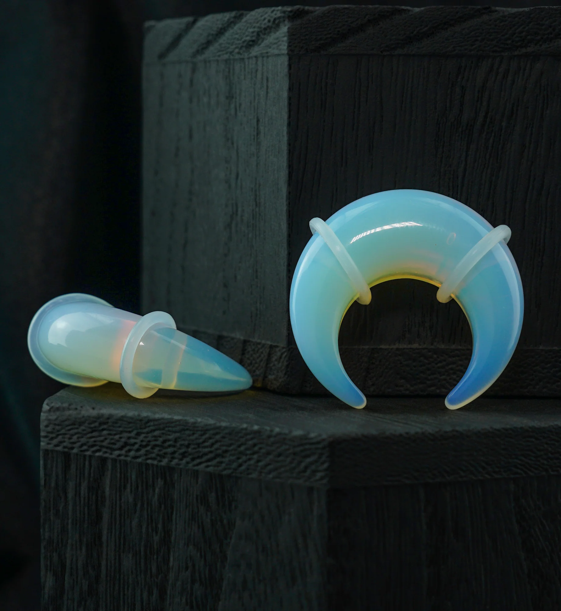 Opalite Glass Pinchers - Mrs Treak