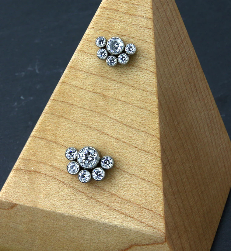 Hexad Clear CZ Threadless Titanium Top - Mrs Treak