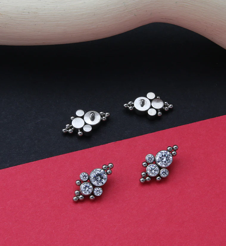 Beaded Array Clear CZ Titanium Internally Threaded Top - Mrs Treak