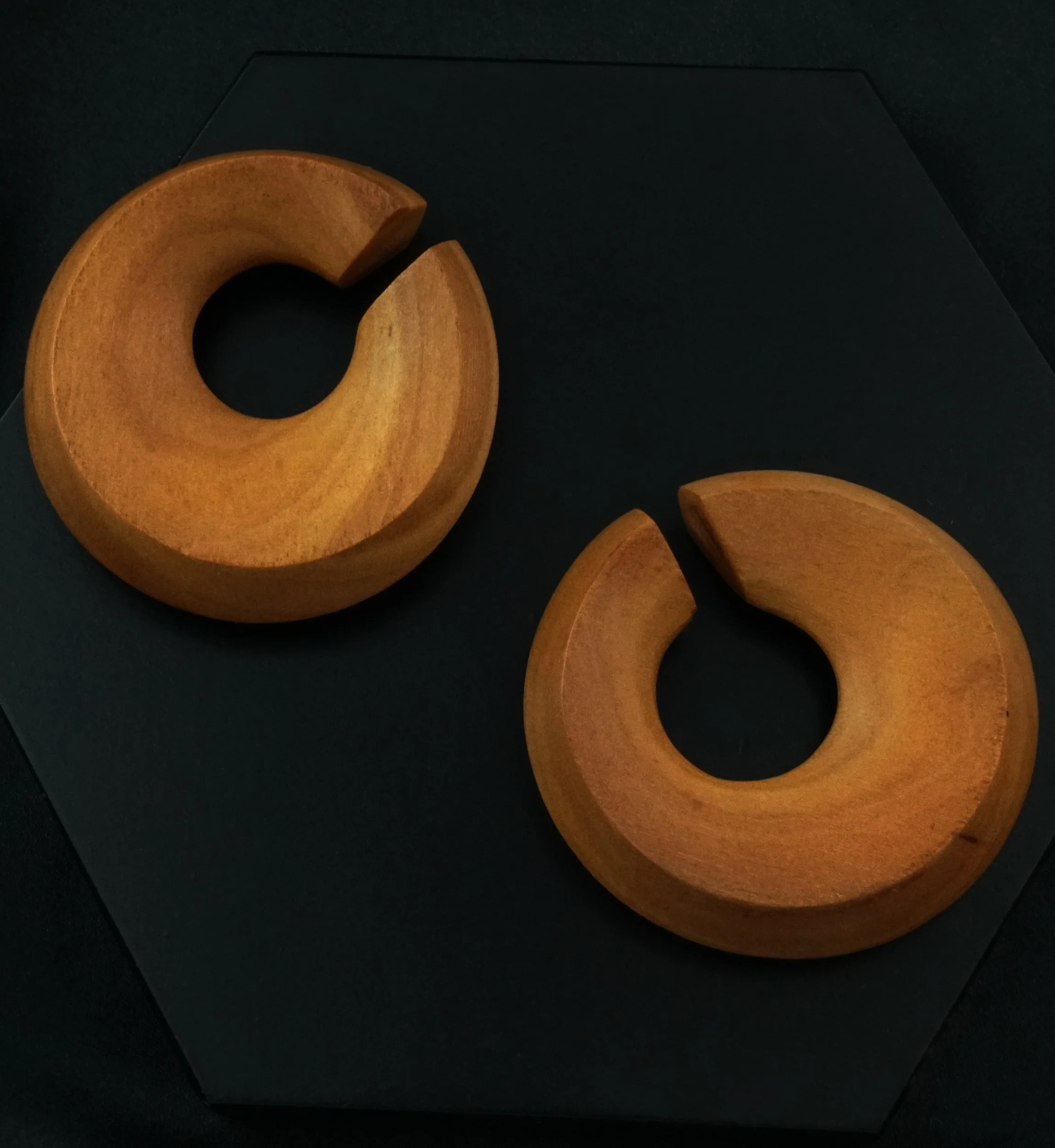 Annular Hoop Wooden Hangers - Mrs Treak