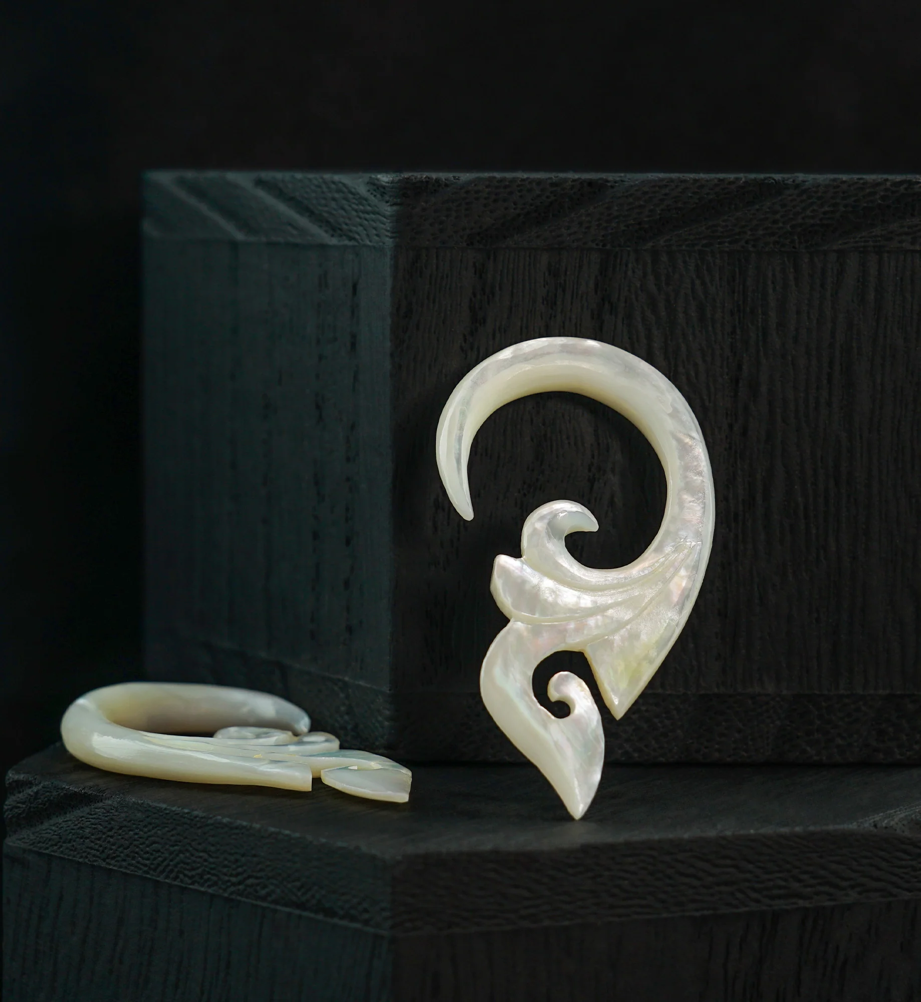 Ornamental Mother of Pearl Hangers - Mrs Treak