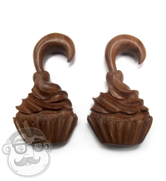 Wooden Cupcake Hangers - Mrs Treak